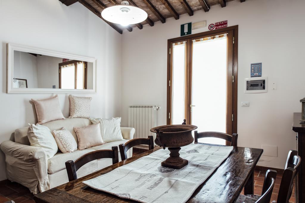 Borgo Del Faggio Apartment Montepulciano Stazione Exterior foto